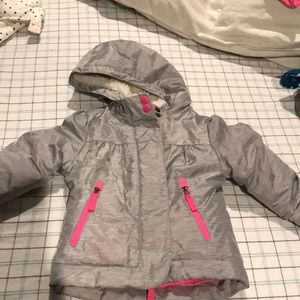 Girls 2t fleet lined winter jacket.